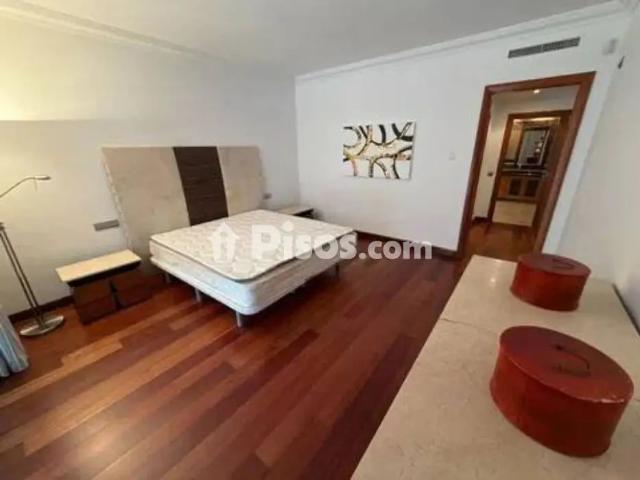 Piso en alquiler en Calle A Canas F Rodeo, 2