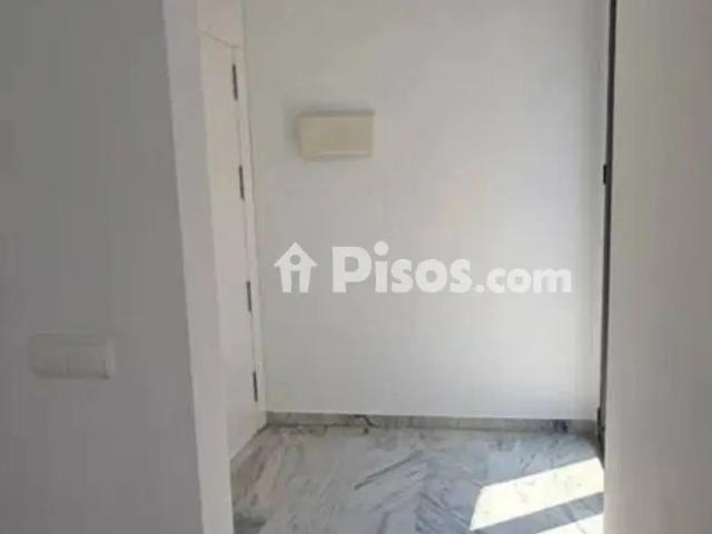 Piso en alquiler en Calle Águilas
