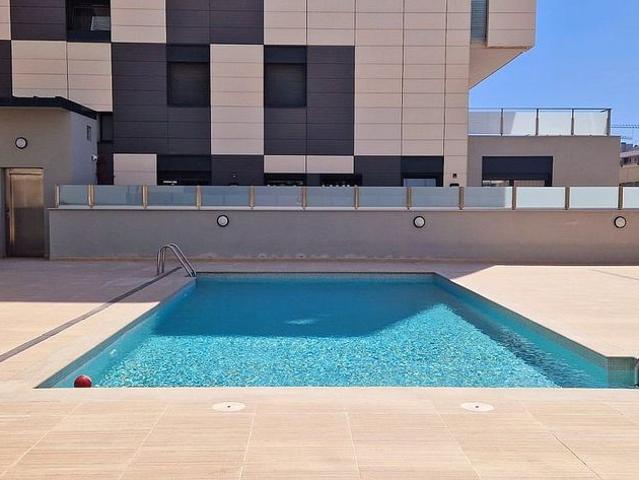 Piso en alquiler en calle Alfons Xii, Badalona, de 145 m² 3 habitaciones por 1.800