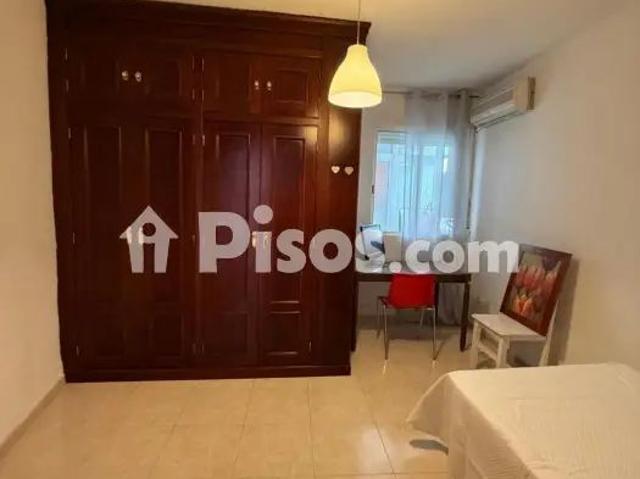 Piso en alquiler en Calle Antonio Maura, 27