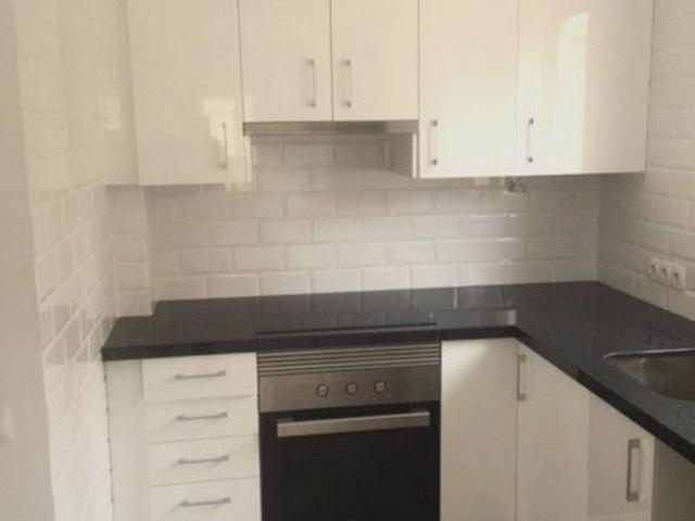 Piso en alquiler en calle Arenys, Barcelona, de 50 m² 2 habitaciones por 1.100