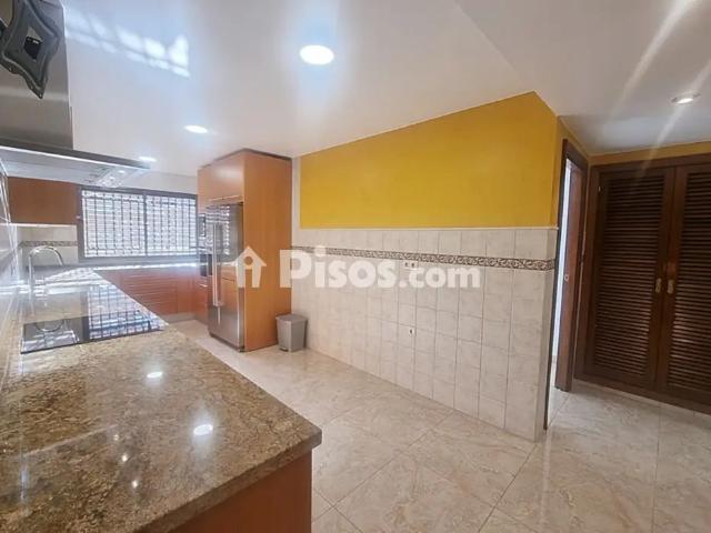 Piso en alquiler en Calle Arjona