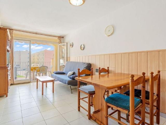 Piso en alquiler en calle Badiagran Reserva, Castelló d´Empúries, de 45 m² 1 habitación por 916