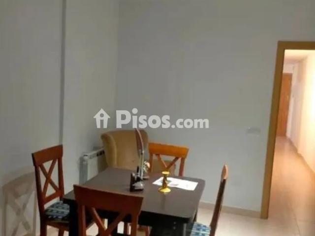 Piso en alquiler en Calle Báscula