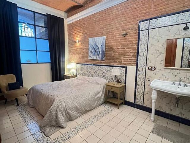 Piso en alquiler en calle Bassols, Barcelona, de 100 m² 2 habitaciones por 1.800