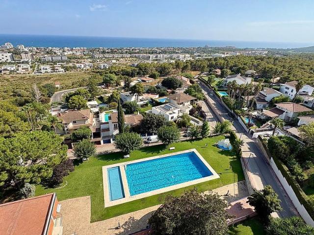 Piso en alquiler en calle Bosc D'en Bruguera, Sitges, de 45 m² 1 habitación por 1.362
