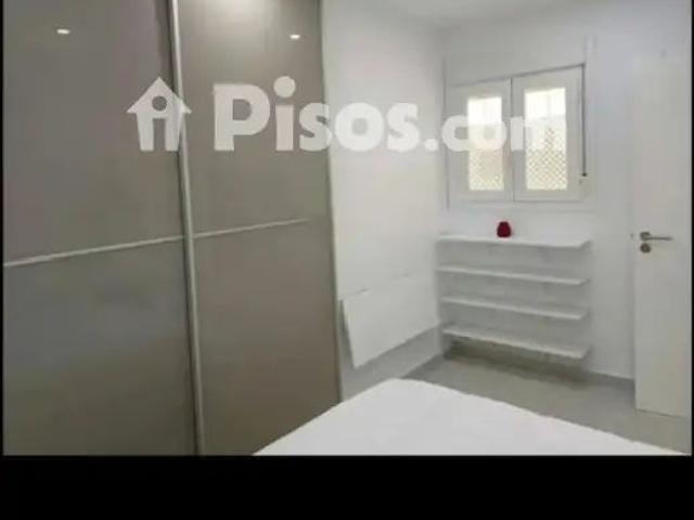 Piso en alquiler en Calle C. Paraguay