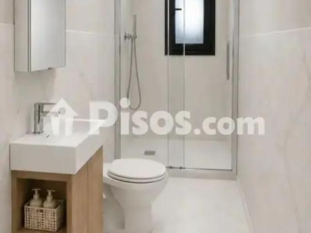 Piso en alquiler en Calle C. Pino