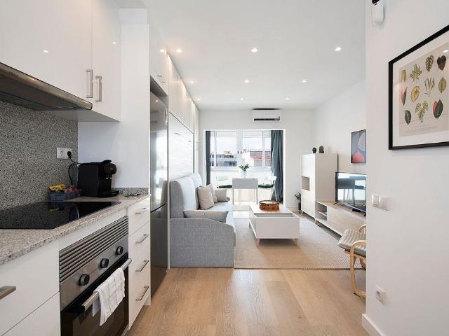 Piso en alquiler en calle, Castelldefels, de 25 m² 1 habitación por 900