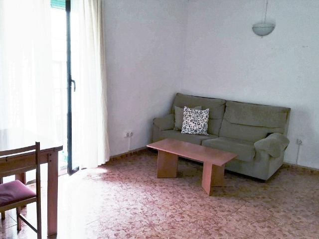 Piso en alquiler en calle Cometa, Barcelona, de 70 m² 3 habitaciones por 1.250