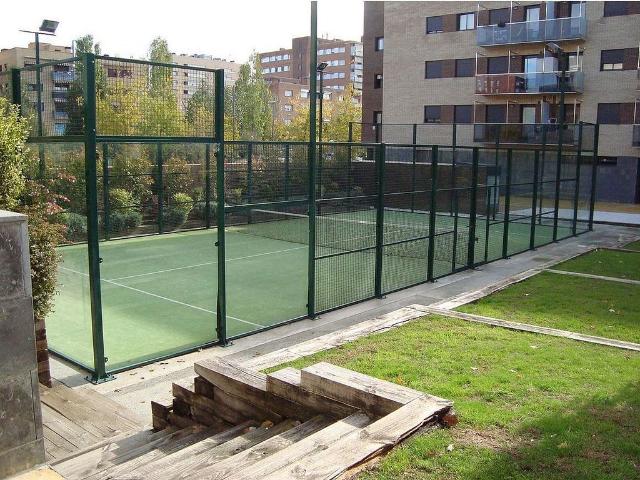 Piso en alquiler en calle Copenhaguen, Sabadell, de 96 m² 2 habitaciones por 1.400