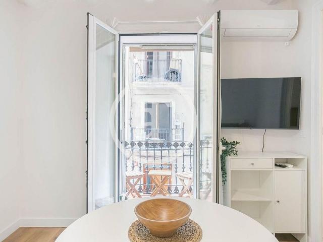 Piso en alquiler en calle D'alcanar, Barcelona, de 31 m² 1 habitación por 1.250