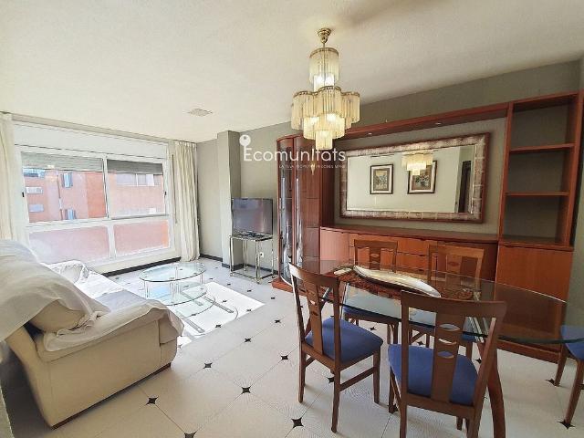Piso en alquiler en calle D'arnes, Tortosa, de 86 m² 3 habitaciones por 700
