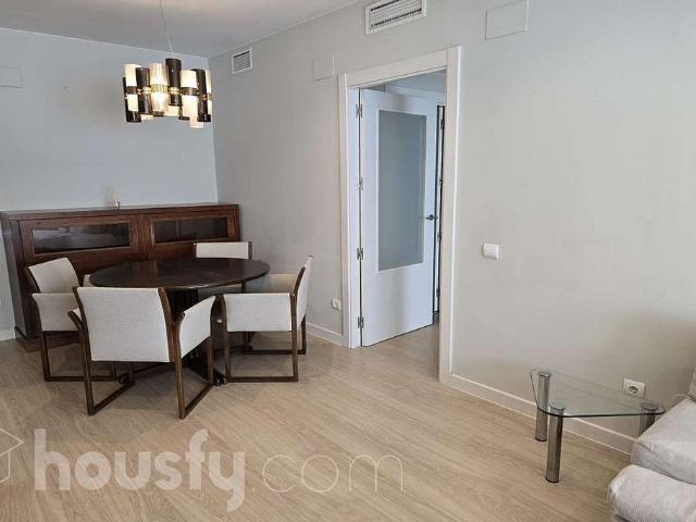 Piso en alquiler en calle D'aragó, Barcelona, de 86 m² 3 habitaciones por 2.169