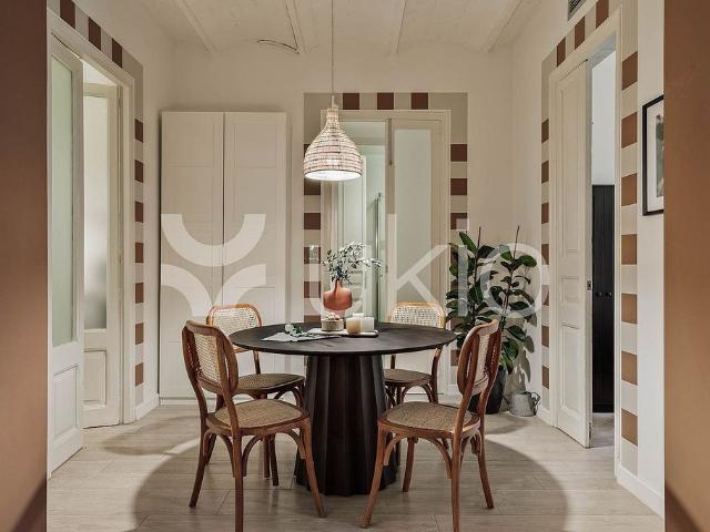 Piso en alquiler en calle De Muntaner, Barcelona, de 82 m² 2 habitaciones por 2.755
