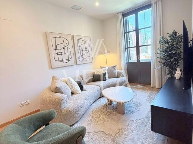 Piso en alquiler en calle De Mallorca, Barcelona, de 80 m² 3 habitaciones por 2.800
