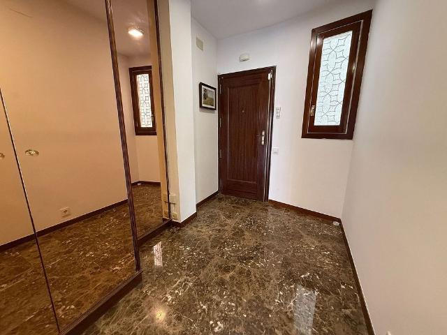 Piso en alquiler en calle De Mallorca, Barcelona, de 159 m² 5 habitaciones por 2.910