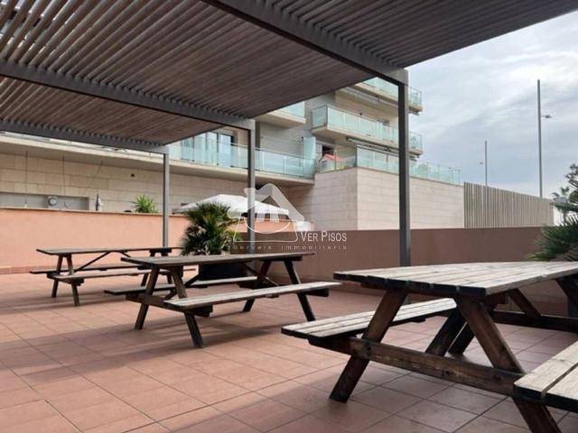 Piso en alquiler en calle Mar del Albora, Badalona, de 113 m² 3 habitaciones por 1.788