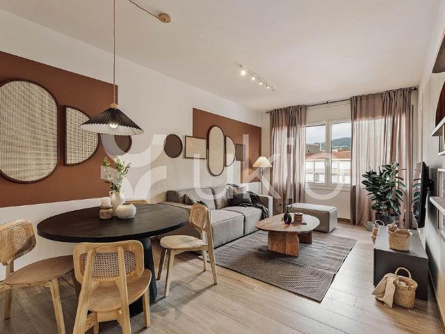 Piso en alquiler en calle De Maria Auxiliadora, Barcelona, de 93 m² 3 habitaciones por 2.695