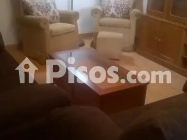 Piso en alquiler en Calle de Melchor Cano