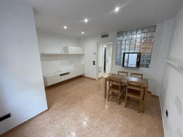 Piso en alquiler en calle De Montserrat, Premià de Mar, de 44 m² 2 habitaciones por 919