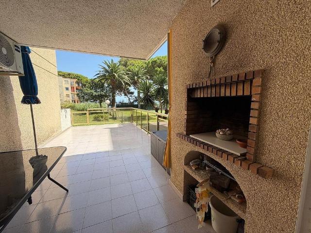 Piso en alquiler en calle De Neptú, Cambrils, de 73 m² 2 habitaciones por 700