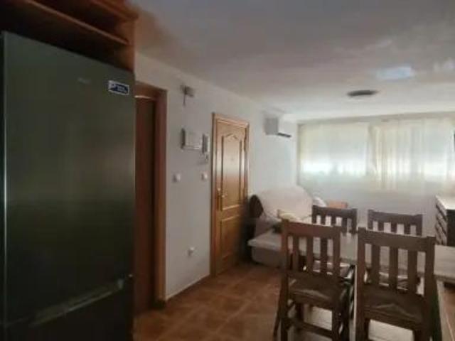 Piso en alquiler en Calle de Alarcón