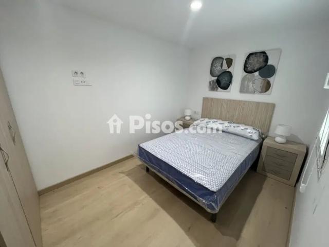 Piso en alquiler en Calle de Alejandre, 13