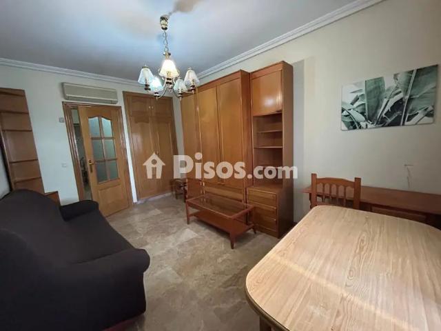 Piso en alquiler en Calle de Altagracia