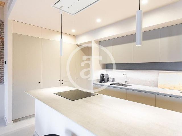 Piso en alquiler en calle De Badajoz, Barcelona, de 74 m² 2 habitaciones por 2.550