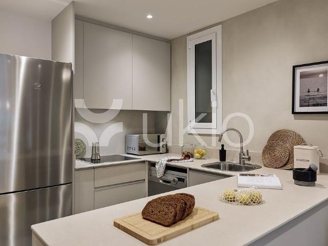 Piso en alquiler en calle De Balmes, Barcelona, de 78 m² 2 habitaciones por 2.230