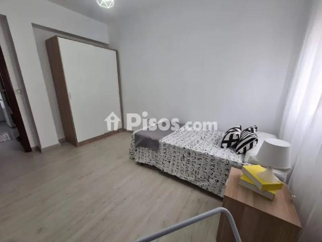 Piso en alquiler en Calle de Barcelona, 6