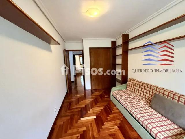 Piso en alquiler en Calle de Barcelona, cerca de Calle de Zaragoza