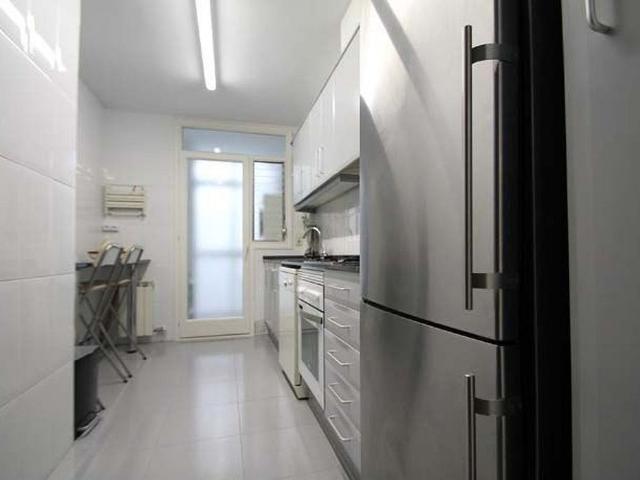 Piso en alquiler en calle De Bosch i Cardellach, Sabadell, de 78 m² 3 habitaciones por 972