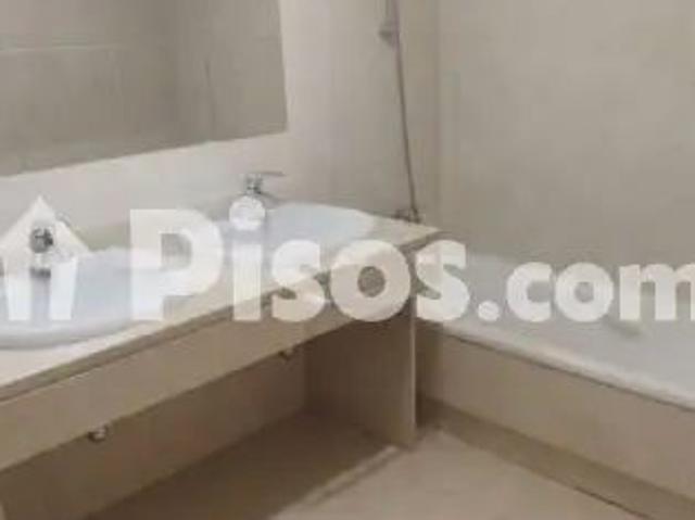 Piso en alquiler en Calle de Borrajas