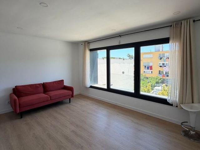 Piso en alquiler en calle De Castelldefels, Gavà, de 70 m² 2 habitaciones por 1.700