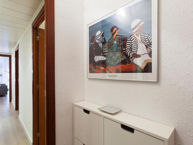 Piso en alquiler en calle De Cartagena, Barcelona, de 77 m² 2 habitaciones por 1.595