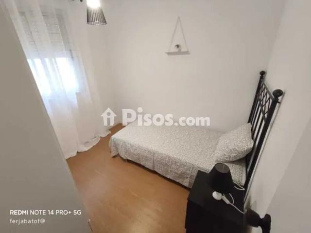 Piso en alquiler en Calle de Cervantes