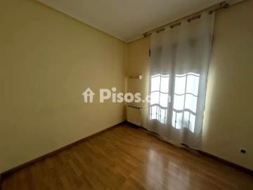 Piso en alquiler en Calle de Daoiz
