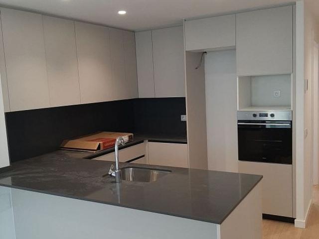 Piso en alquiler en calle De Damià Campeny, Mataró, de 75 m² 3 habitaciones por 1.450