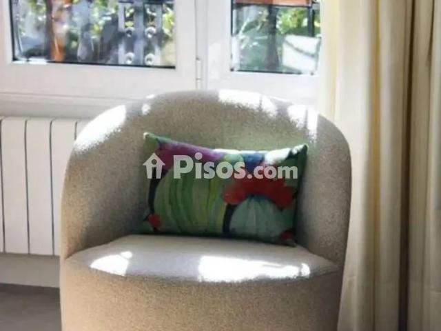 Piso en alquiler en Calle de Don Pelayo