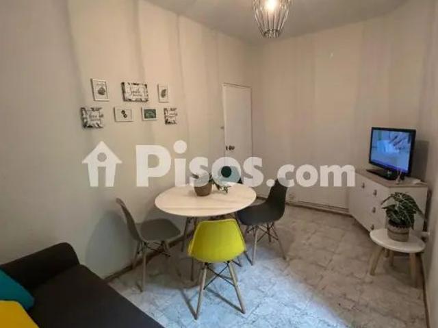 Piso en alquiler en Calle de Dorado Montero
