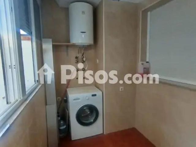 Piso en alquiler en Calle de Explorador Badia