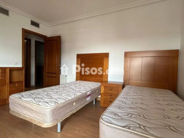 Piso en alquiler en Calle de Enrique Segura Otaño, 8