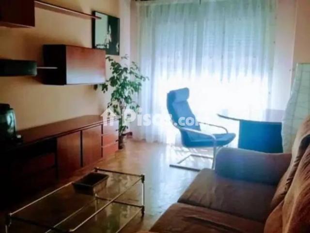 Piso en alquiler en Calle de Fuertes Acevedo, cerca de Calle del Catedrático Francisco Beceña