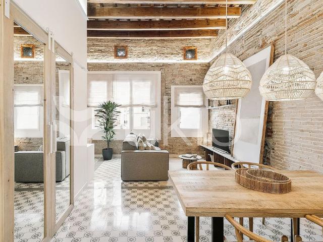 Piso en alquiler en calle De Fontcoberta, Barcelona, de 65 m² 2 habitaciones por 3.350