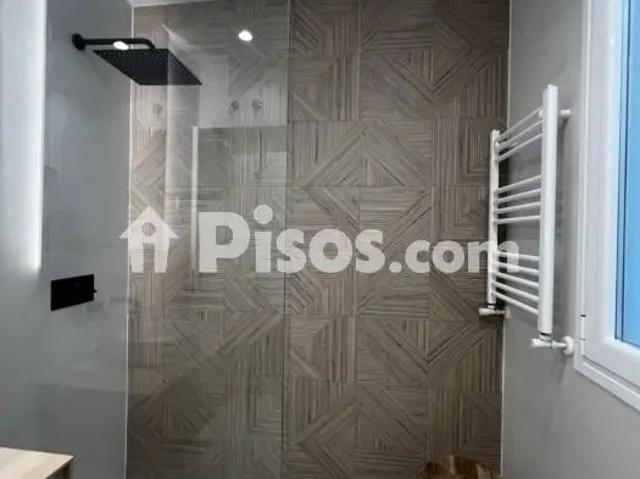 Piso en alquiler en Calle de Francisco Silvela, cerca de Calle de Ardemans