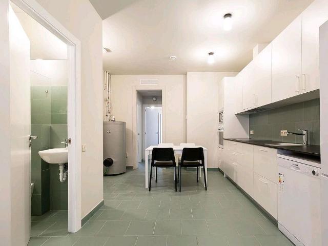 Piso en alquiler en calle De Gayarre, Barcelona, de 100 m² 3 habitaciones por 2.500