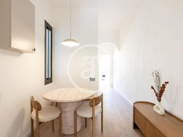 Piso en alquiler en calle De Ginebra, Barcelona, de 47 m² 2 habitaciones por 1.690