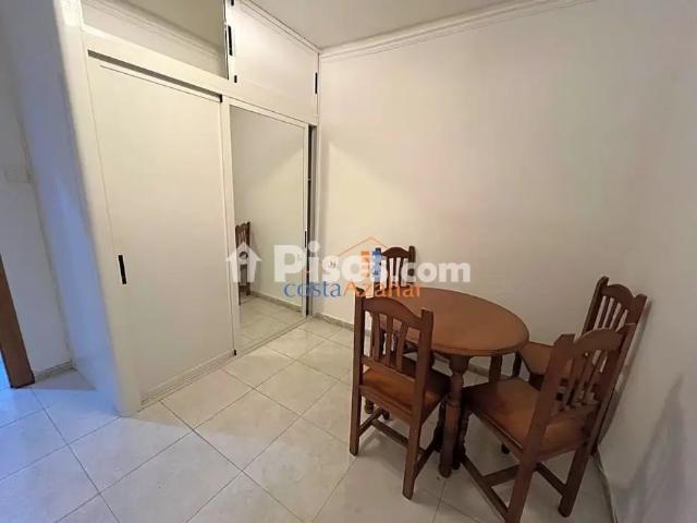Piso en alquiler en Calle de Gravina